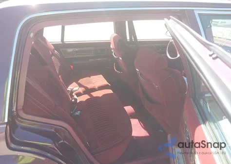 1990 Buick Electra Park Avenue из США, поврежденный, VIN 1G4CW54C0L1605644